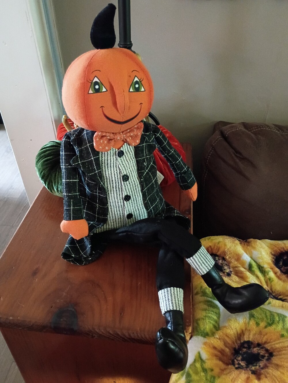 fall decor pumpkin Halloween man doll vintage retro - Picture 3 of 16